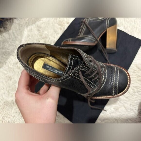 VINTAGE- DOLCE & GABANA HEELS - Picture 4 of 16